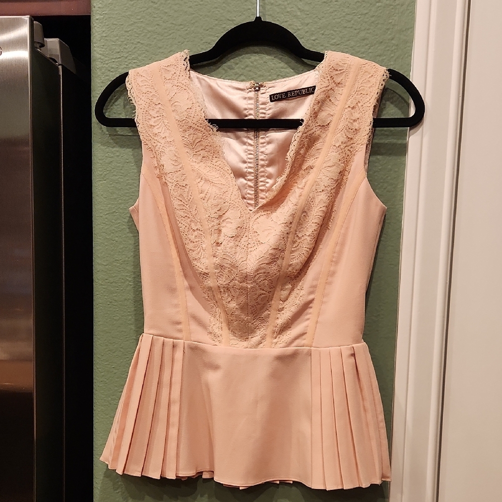 Love Republic Women's Blush Lace Peplum Blouse